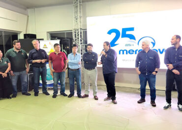 Mercoaves apresenta resultados genéticos e estrutura ampliada a avicultores de Bastos e região